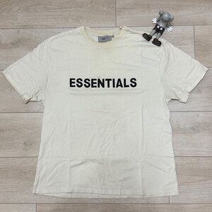 Fear of God Essentials '20 Tee “Cream” – Size L –  Pre‑Loved, Decent Condition ✅